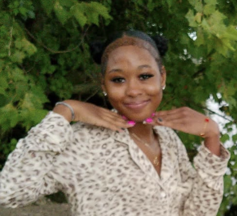 Ajaunee Mitrevanelle Jones